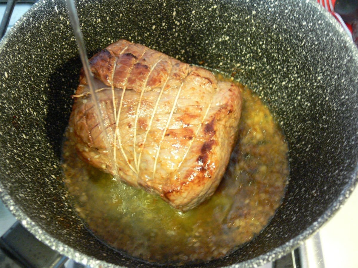Roast beef in pentola